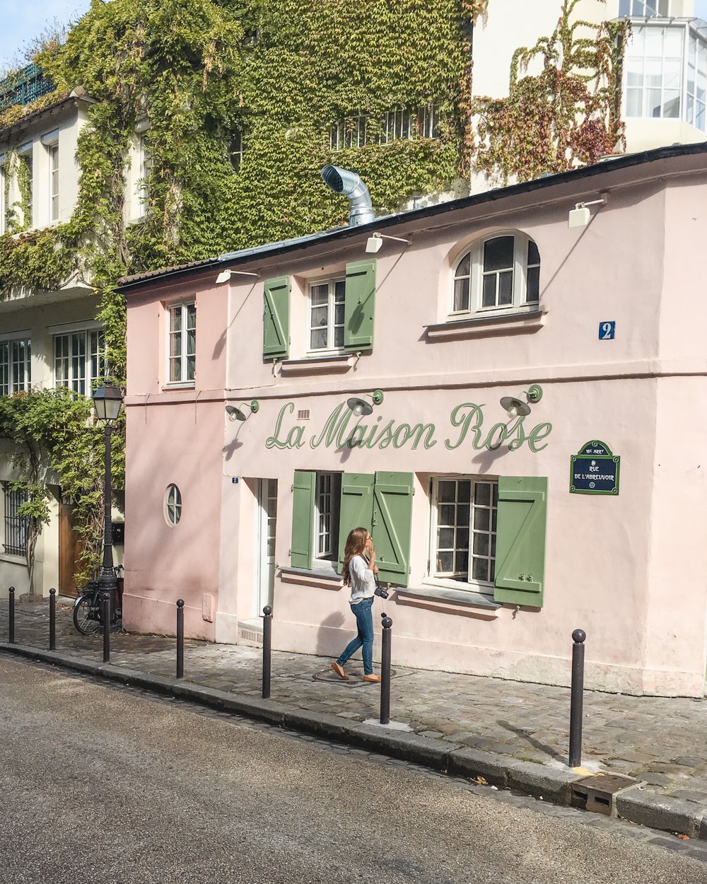 Cafes You Can’t Miss in Paris- La Maison Rose