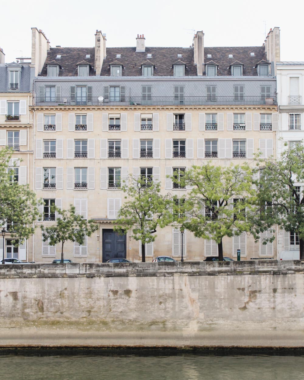 Paris building along the Seine 